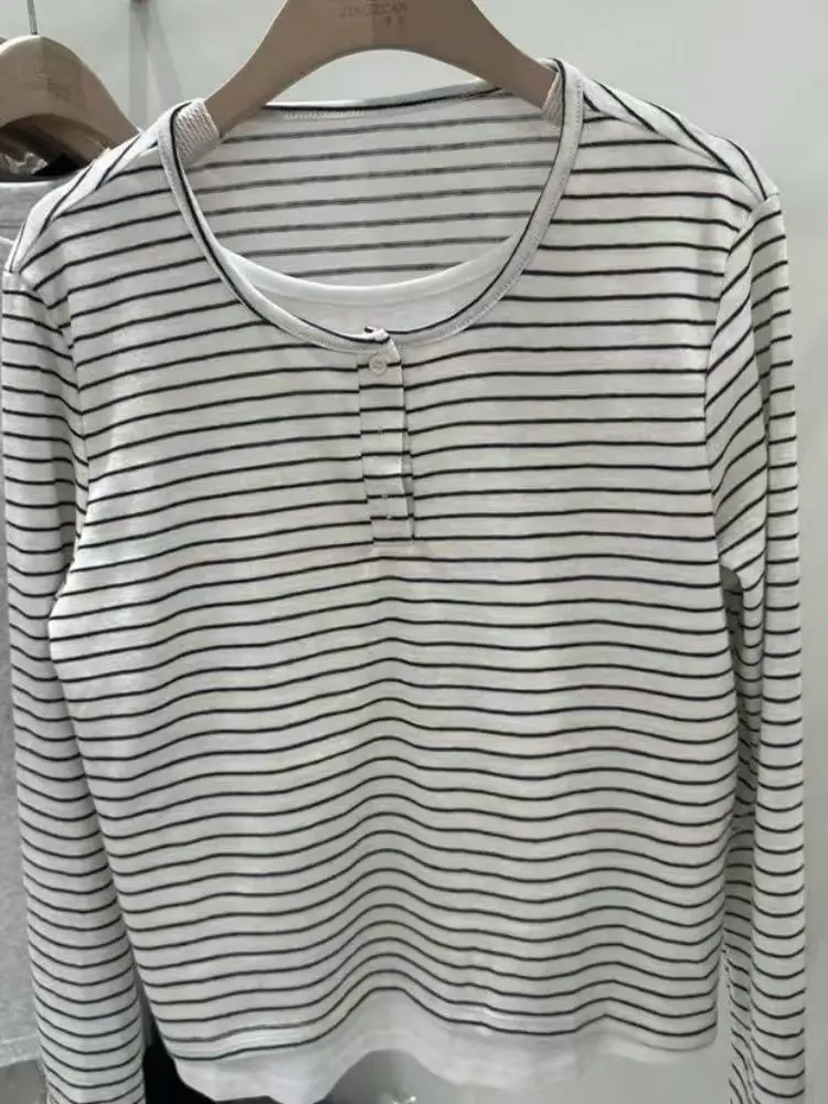 Kpop Striped False Two-Piece T-shirts Long Sleeve Winter Tops Y2K Vintage Tees Shirts Buttons Cheap Clothes Woman Sexy Tshirts