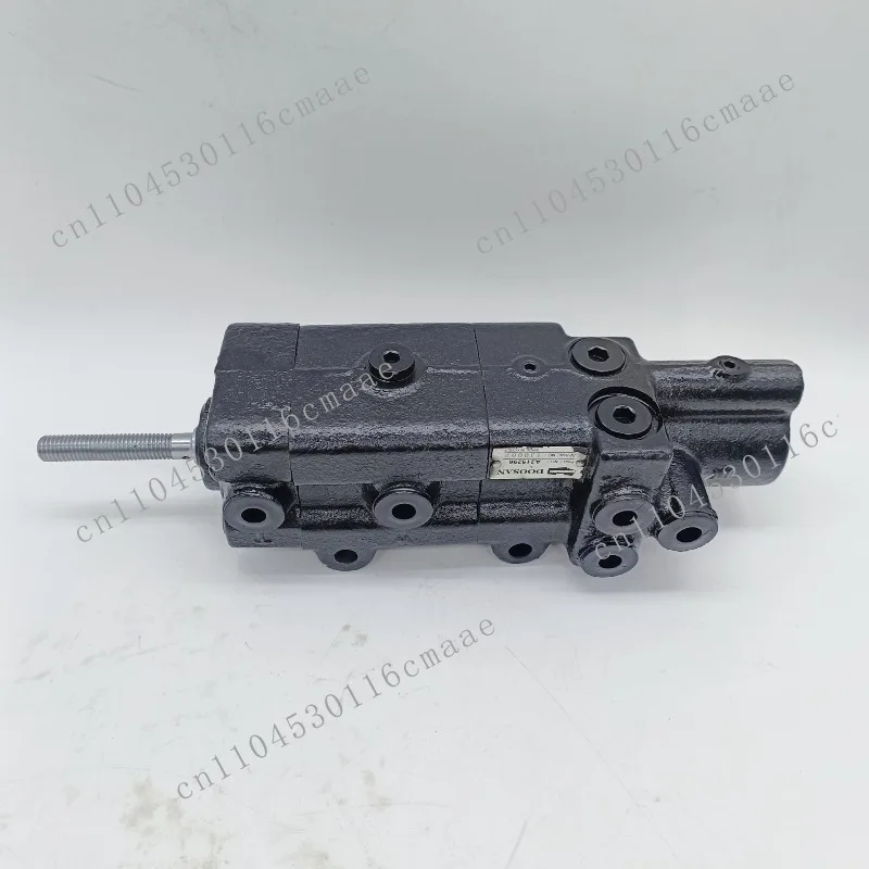 Suitable for Forklift 2-3 Tons D20S/D30S Brake Master Pump Hydraulic Power Brake Valve