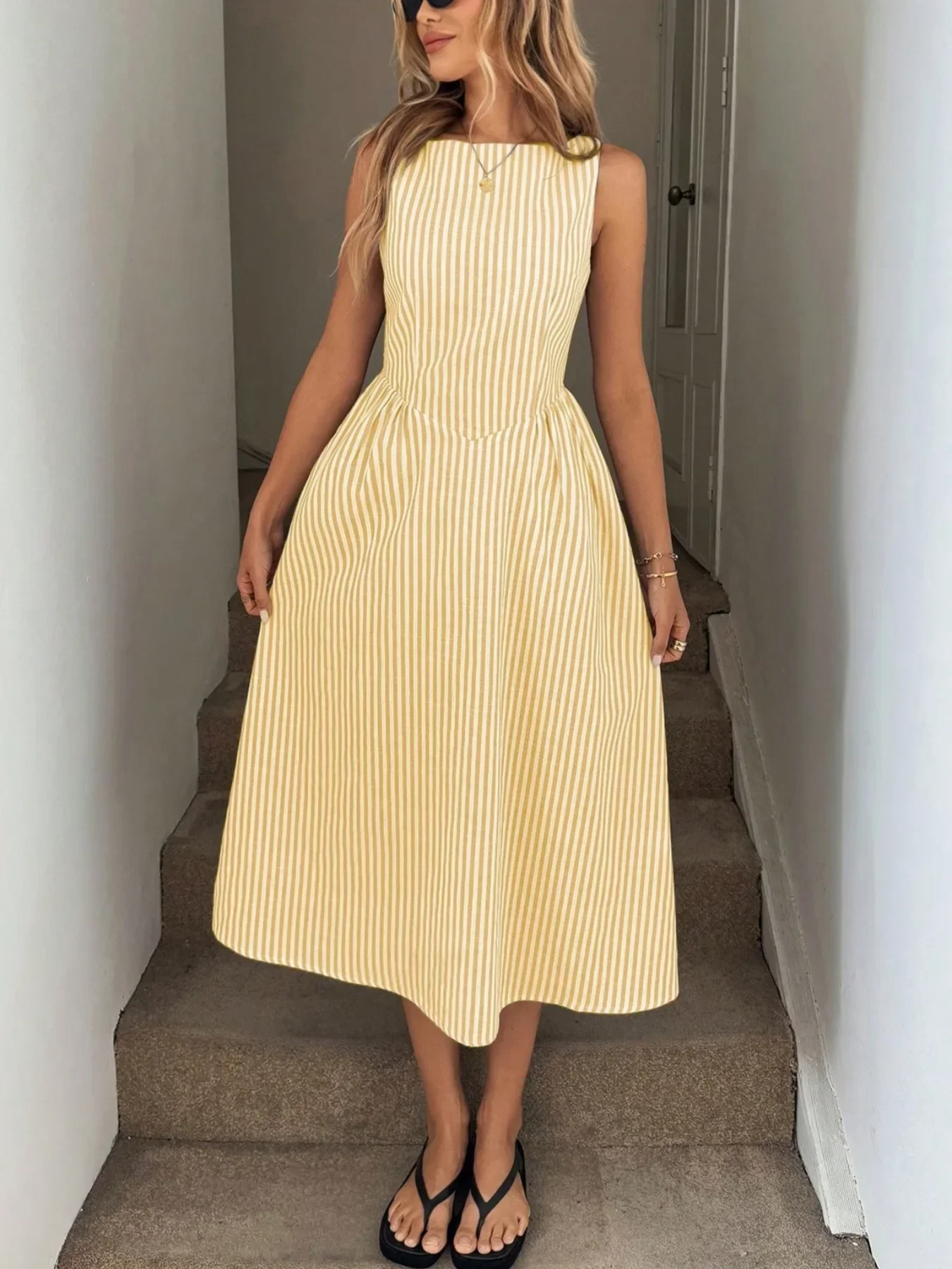 Neues Y2K Sommer-Urlaubskleid aus Leinen für Damen, ärmellos, vertikal gestreift, hohe Taille, A-Linie, Midi, lässiges Swing-Kleid mit Taschen – Detail 5