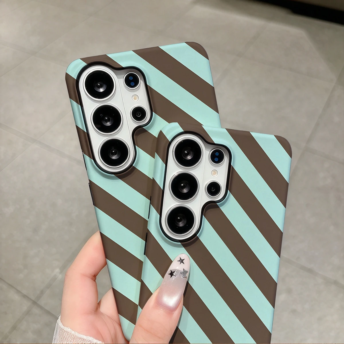 Brown Mint Slant Stripes Phone Case For Samsung Galaxy S26 S25 Ultra S24 S23 Plus Hard Shock‑Absorption 2-in-1Protective Cover