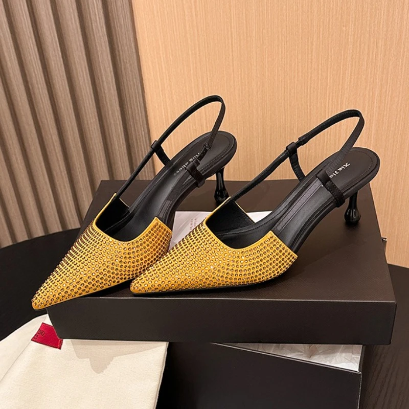 

Luxury Gold Shiny Crystal Pointed Toe Heels for Ladies Summer Fashion Designer Slingback Heeled Sandals Sexy Party Dress Shoes
