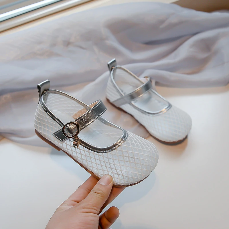 

Детская зимняя обувь, смешанные и одинаковые сандалии принцессы для девочек с героями мультфильмов и дышащая пляжная обувь с мягкой подошвой для малышей