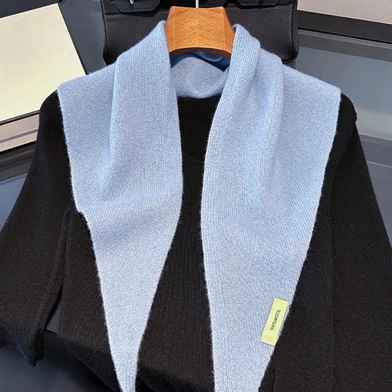 100% Wool British Korean Triangular Scarf Niche Triangle Scarf Women Head Scarf Knitted Shawl Winter Warm Poncho Echarpe