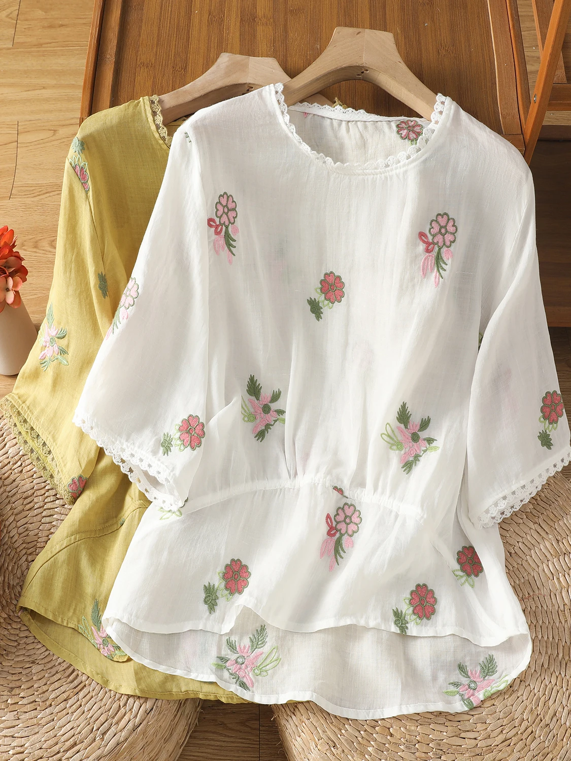 

Женский хлопковый льняной топ с вышивкой в стиле ретро, хлопковый льняной топ с художественной кружевной отделкой и зажимом для бирки, семь литров...