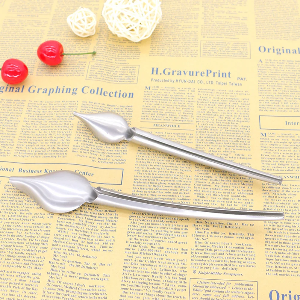

4Pcs Chocolate Spoon Stainless Steel Pencil Filter Kitchen Gadget Dessert Sauce Decorating Baking Tool Pencil Filter Spoons