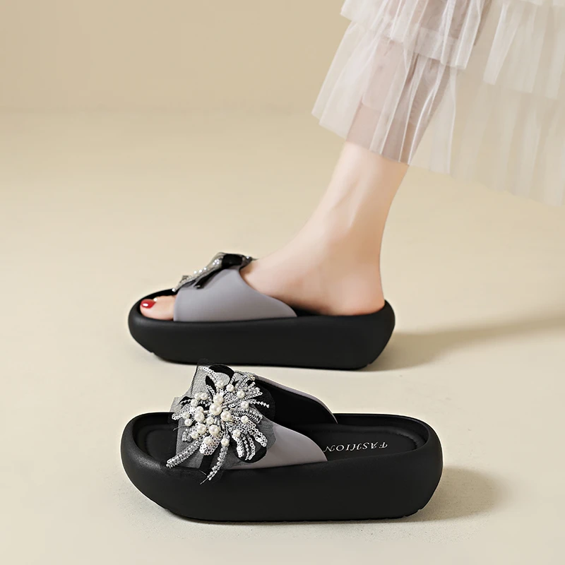 Thick-soled Open-toe Beaded Outdoor Waterproof Platform Fashion Multi-purpose Comfortable Anti-slip Women's Flip-flop Shoes