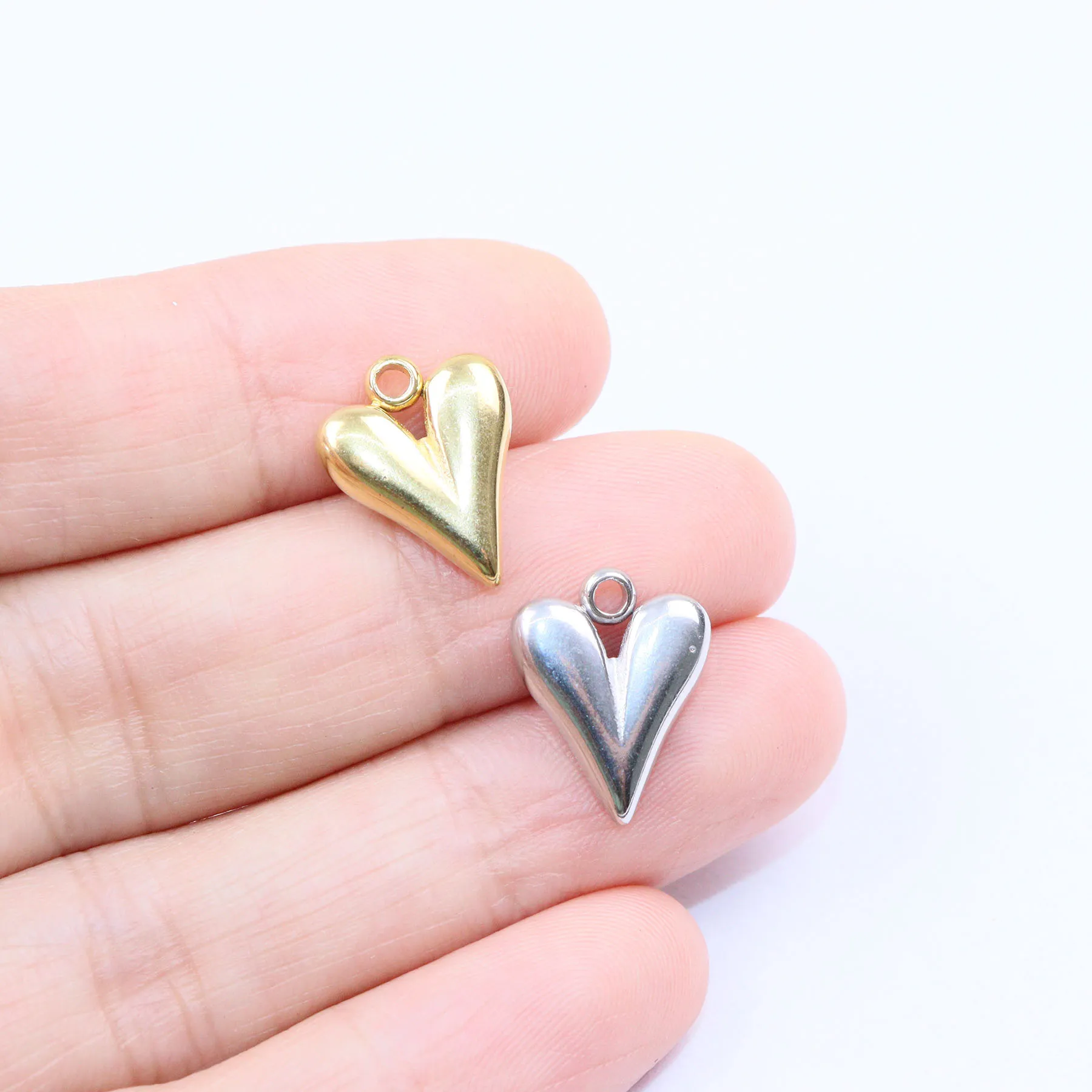 5pcs StainlessSteel Anti-allergy Heart Women's Girl'sHigh Quality Fashion Jewelry Charms Pendant DIY Necklace Unfading