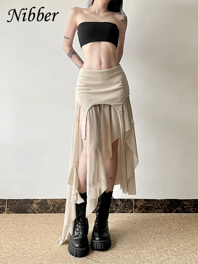 Nibber 2024 Sommer Einfarbig Einfach Alle-spiel Casual Sexy Fimbriate High Street Trendy Coole frauen Laminiert Rüschen rock