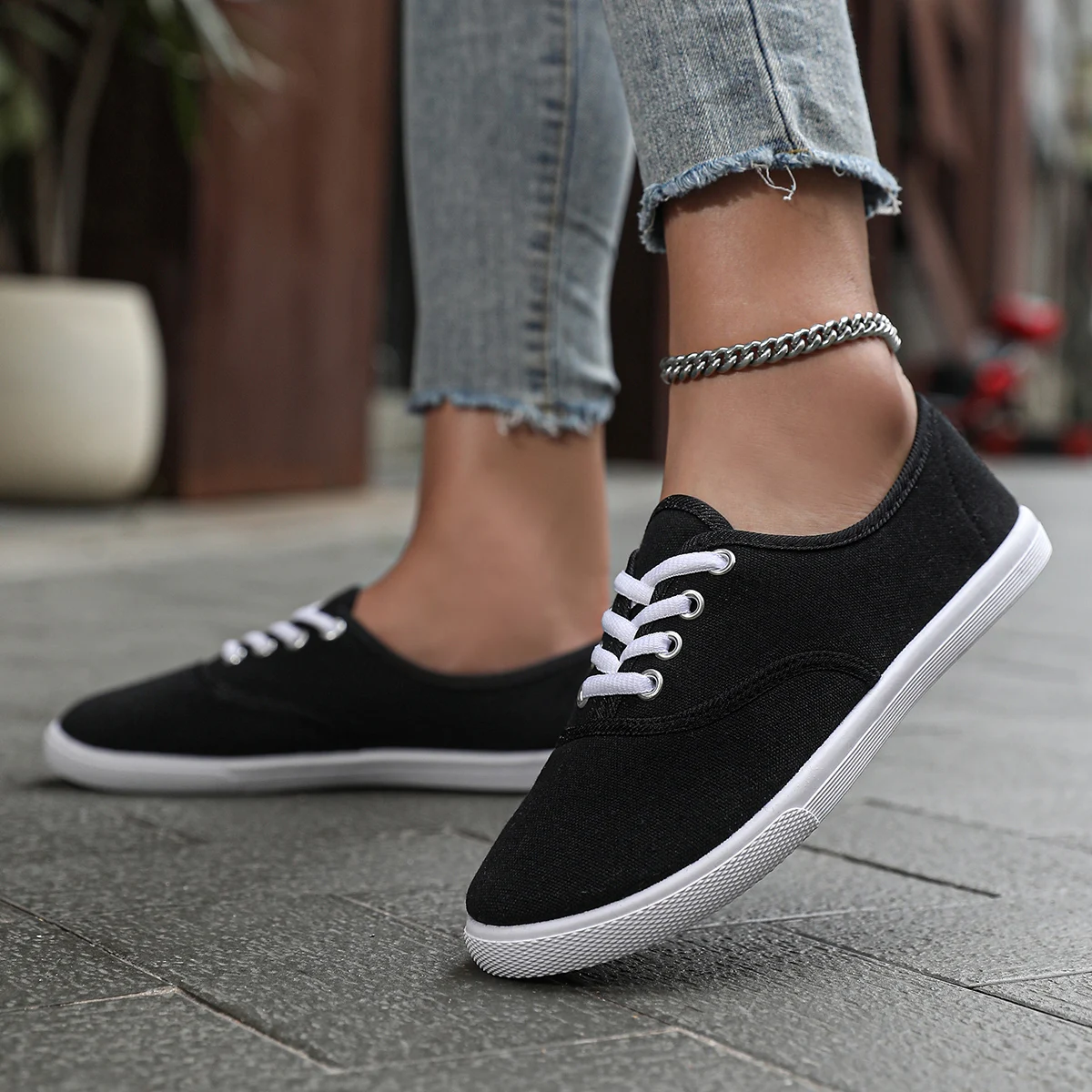 Women's Solid Color Canvas Sneakers, Simple Style Lace-Up Flat Walking Shoes, Casual Lightweight Student Shoes image 2