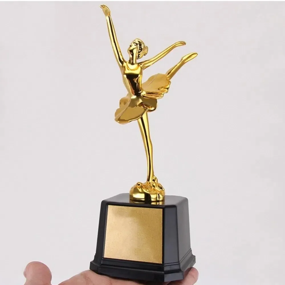 1PC 플라스틱 골드 트로피 발레 트로피 상 고품질 골드 트로피 상 우승자 상 트로피 장난감 학교 보상 공급