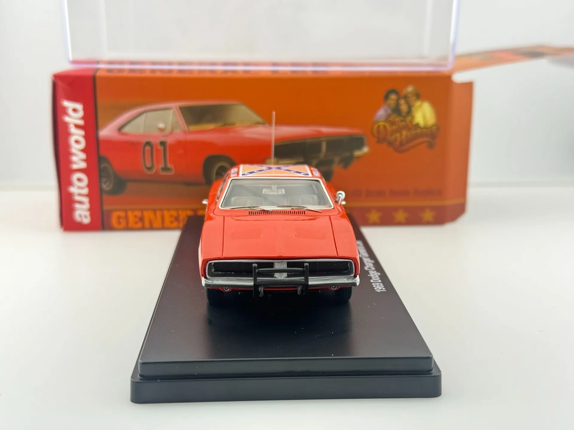 다이캐스트 자동차 세계 1:43 스케일 1969 충전기 일반 레드 AWRSS1151 한정 수지 자동차 모델 소장 장난감 선물 기념품 디스플레이