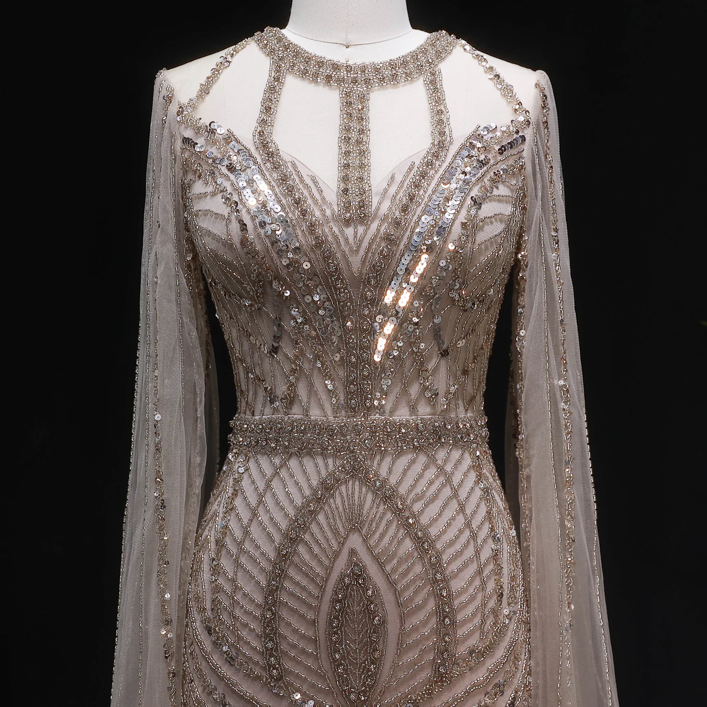 Sharon Said Luxuriöses Rosa O-Ausschnitt Etuikleid mit Cape-Ärmeln, Paillettenbesetztes Abendkleid für Damen SS126 Maßanfertigung – Detail 15