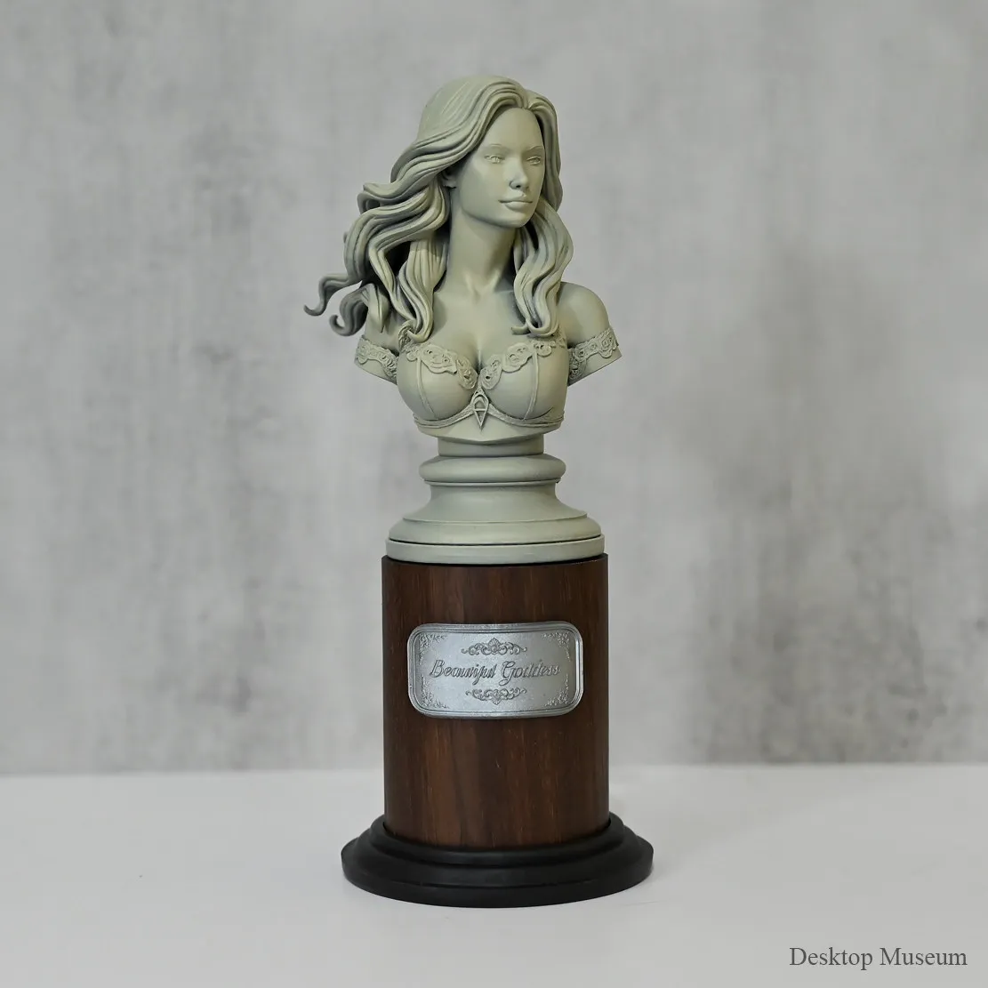 Beautiful Goddess Bust 175mm Hand-Painted Resin Statue Feminine Desk Decor