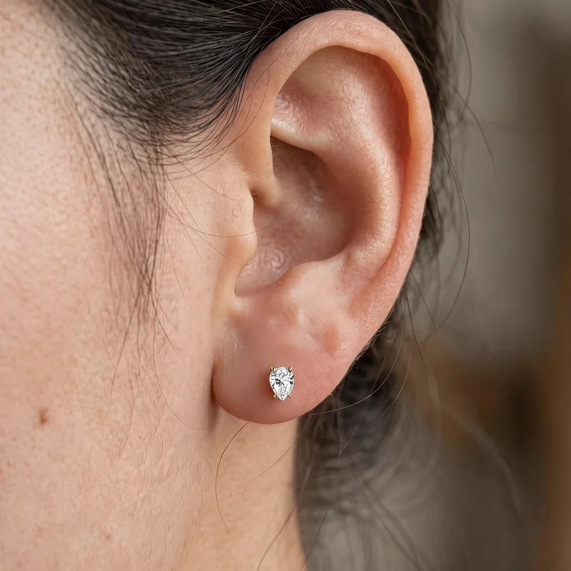 ASTM F136 Titanium EAR PIERC Pear Shape CZ Paved Top Ear Studs Labret Lip Stud Cartilage helix EARRING Body Piercing Jewelry