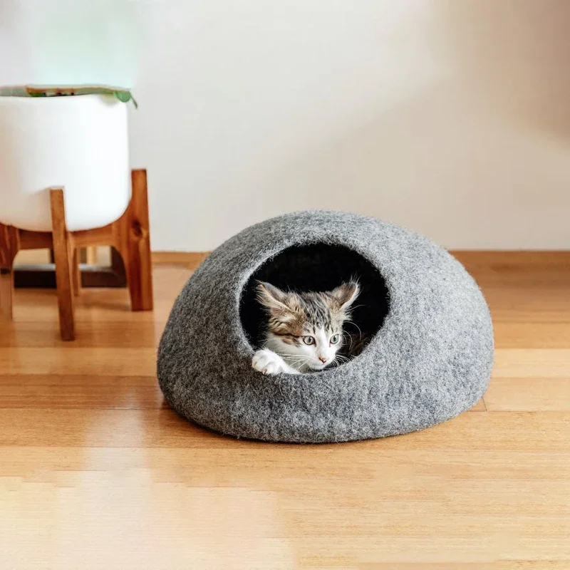 New Pet Cats Bed  Handcrafted Felted Wool Washable Waterproof pet furniture Premium Wool Felt Kitten Cave Fade Small Pet House