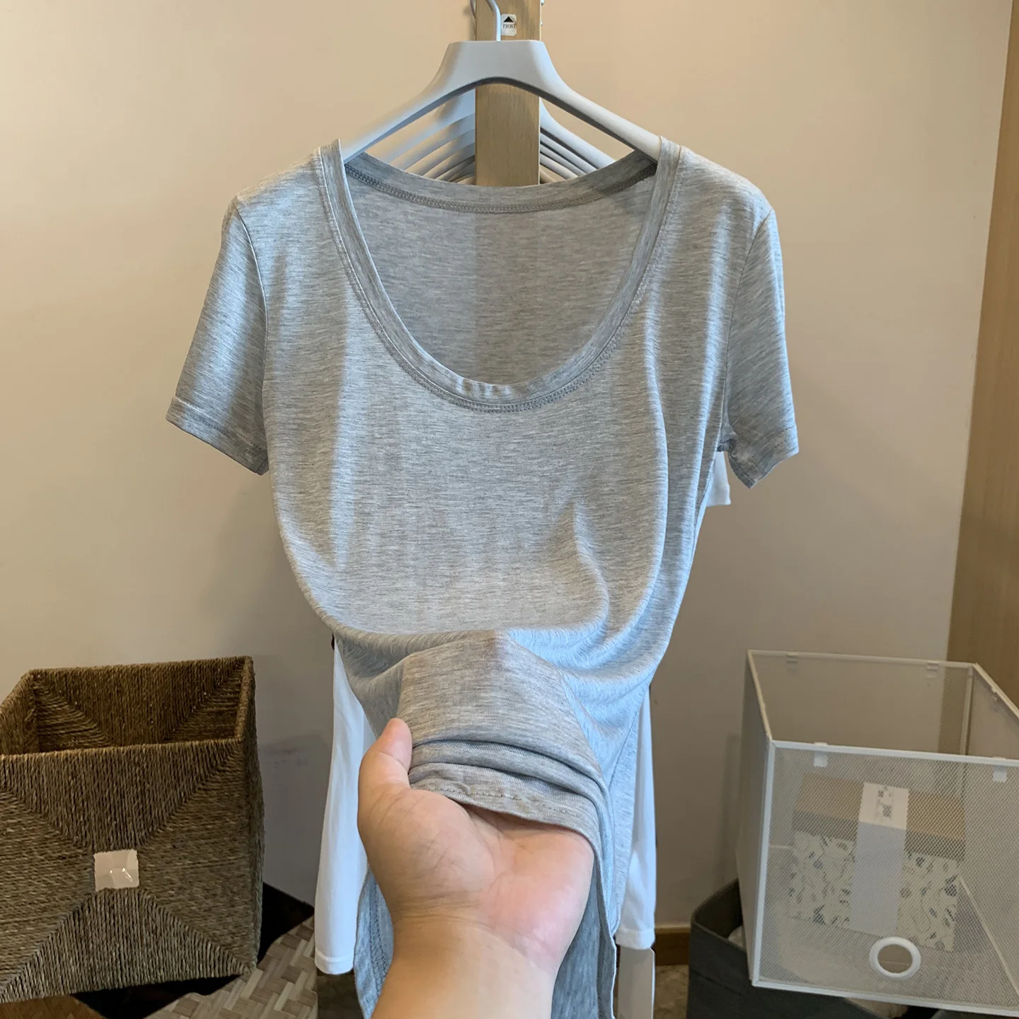 Sexy Slim Fit Short Sleeve T-Shirt Women's Basic Style High Waist U-Neck Cover Butt Pure Color Korean Style Summer Top