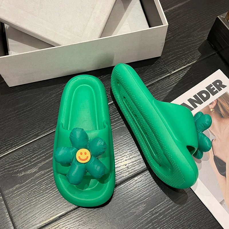 

Новые летние женские шлепанцы с цветочным узором для повседневной носки, однотонные, в конфетных цветах, с мягкой подошвой, пляжные, прохладные