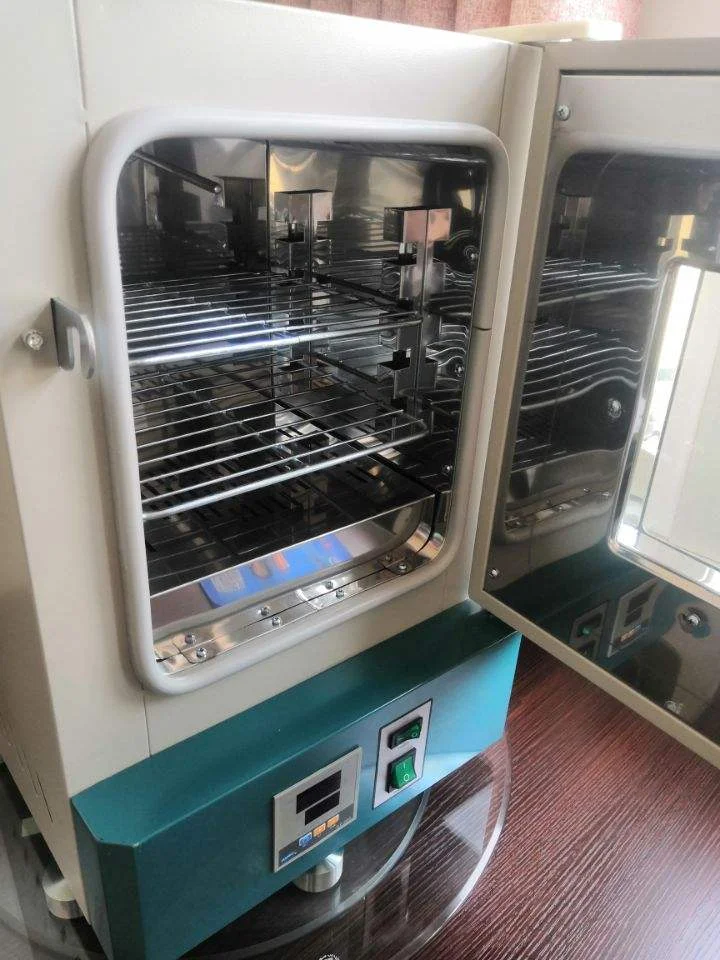 Precision Lab Incubator With Adjustable Heating System