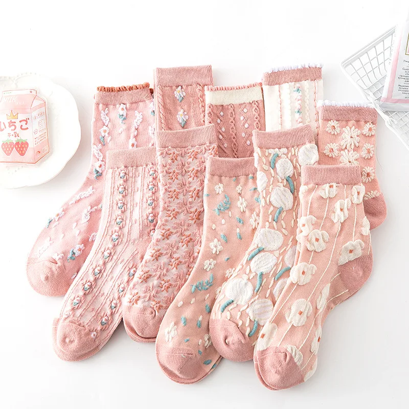 5 Pairs Cotton Women\'s Spring Autumn Casual Breathable Cute Three-dimensional Flowers Embossed Pink Mid-calf Socks