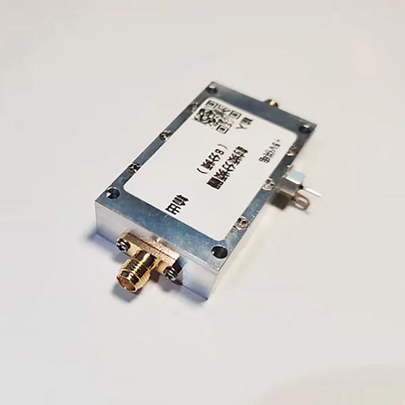 

RF Pre-divider 8-way 200MHz-8.5GHz high frequency signal to low frequency Frequency Dividers 8.5GHz