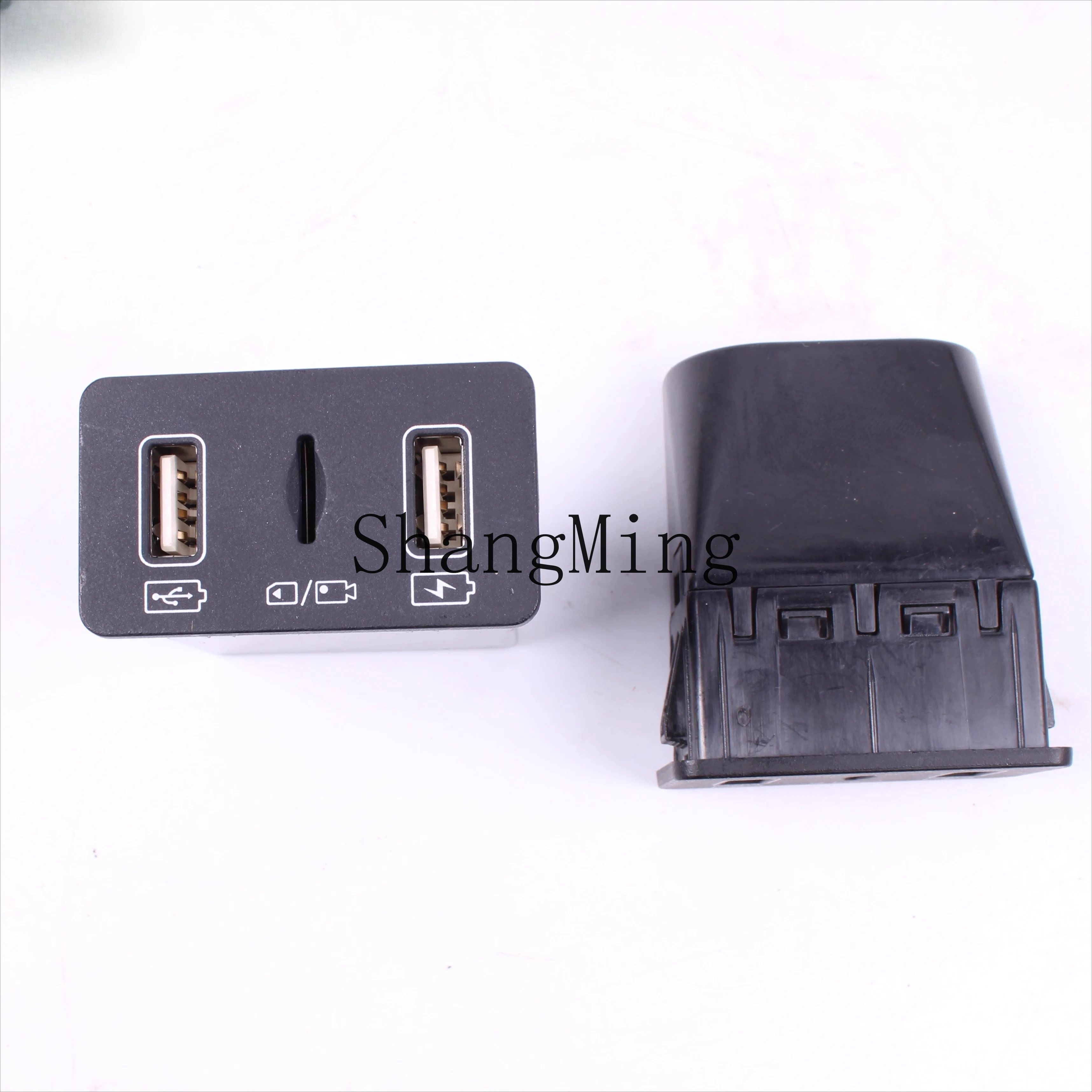 

CL for BYD Qin plusUSB interface yuan PLUS Song Pro Song MAXe2e3 Han Dolphin car USB plug