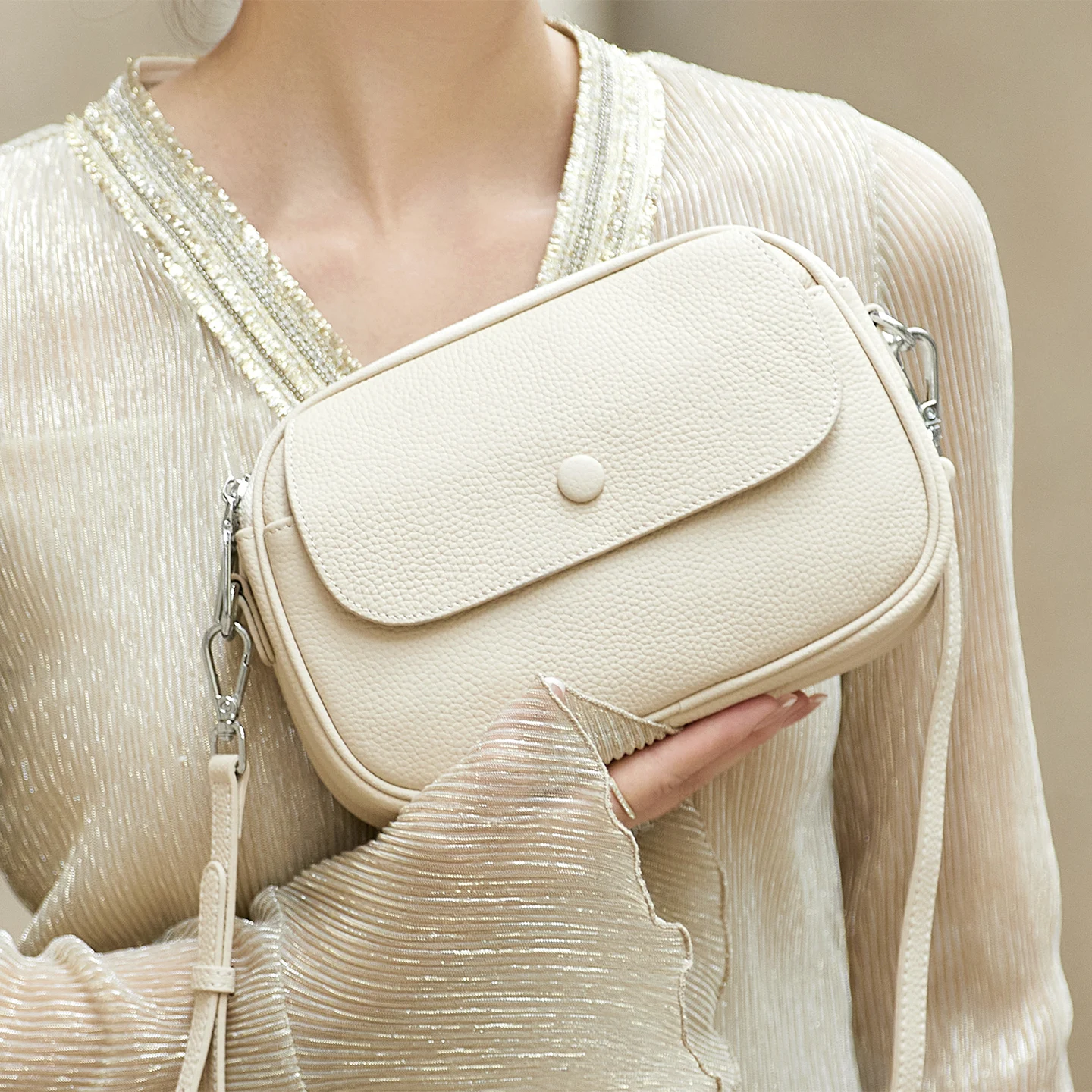 

Limited Luxurious Women First Cow Leather Crossbody Bag Handmade Single Shoulder Bag Girls Purses Embossed Stylish Bags#SC2109