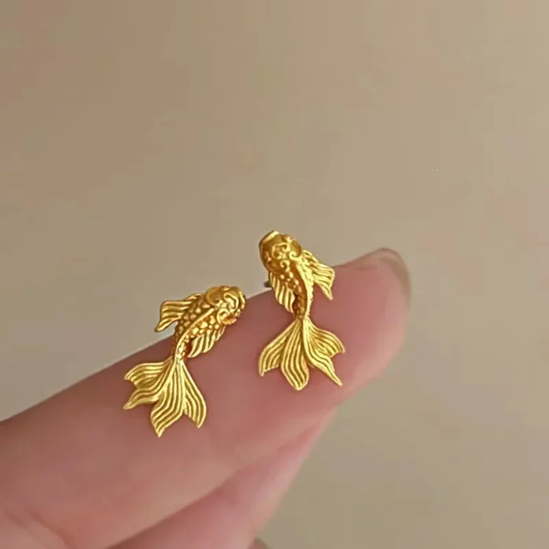 Trendy Gold Color Tiny Goldfish Stud Earrings for Women 2025 Koi Fish Earring Personalized Fashion Versatile Daily Wear Jewelry