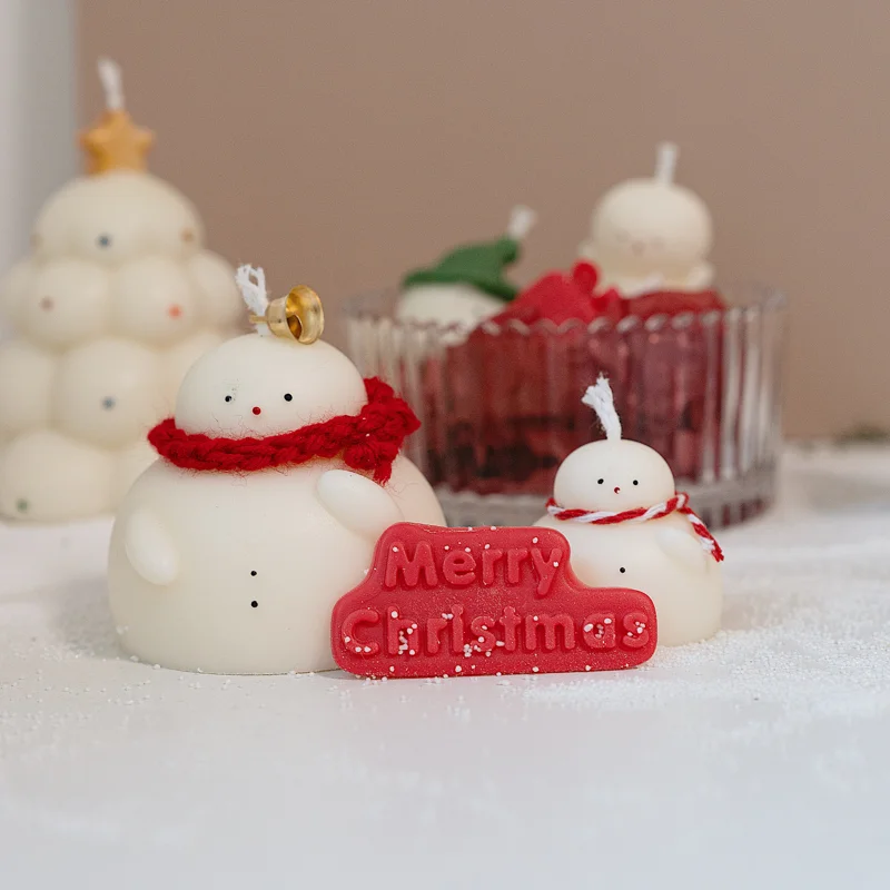 2023 Christmas New Candle Mold Santa Claus Snowman Xmas Tree Candle Mold Scented Aromath Soap Plaster Baking Mould Holiday Gift