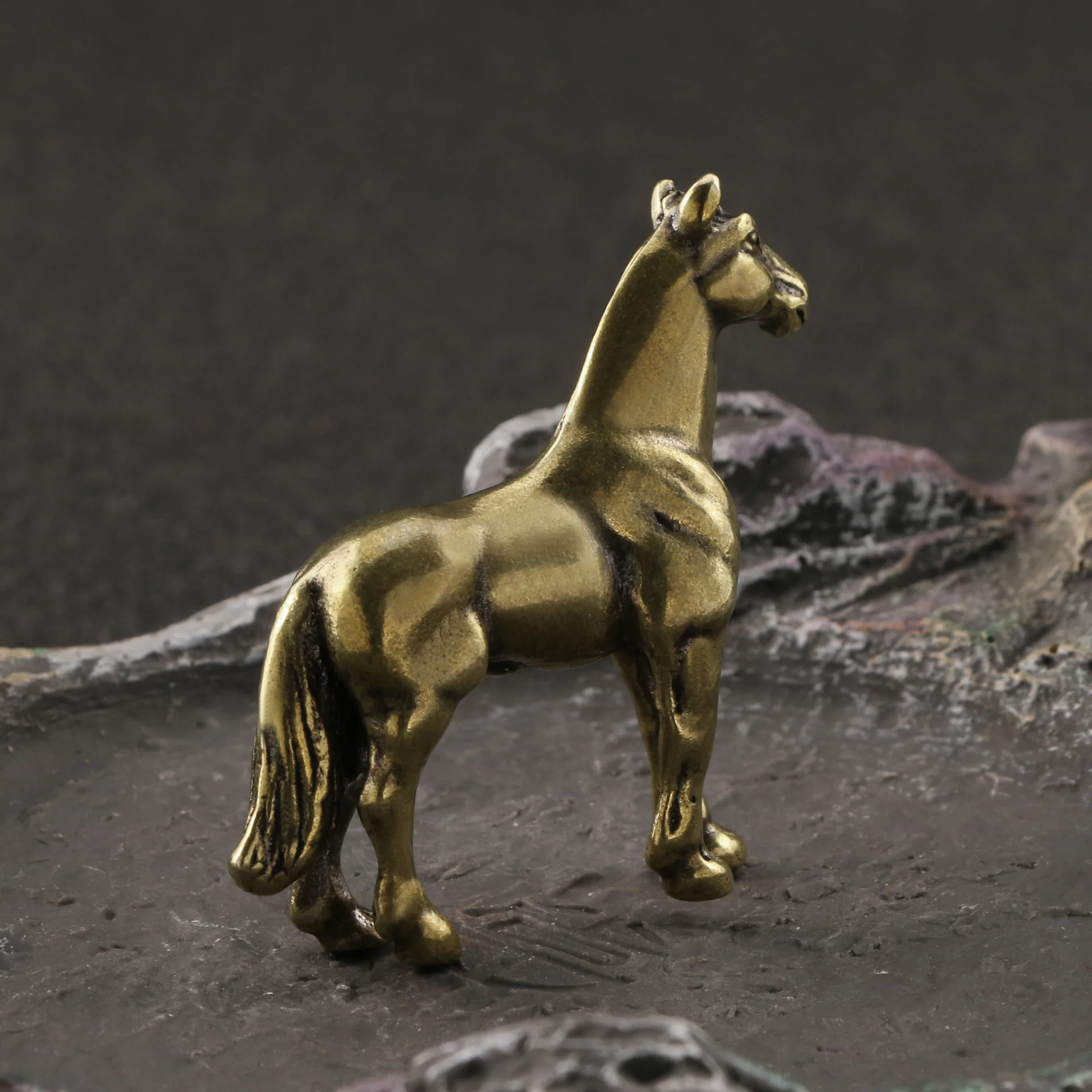 Tea Pet Ornament Collection Traditional Brass Artwork Decorative Horse Statue for Living Room Tea