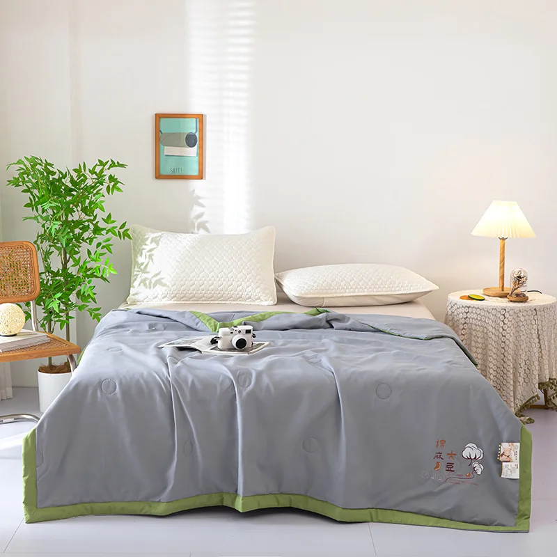 Simple Soybean Summer Cool Thin Quilt Skin-Friendly Solid Air Conditioning Blanket Soft Naked Sleep Home Textile for Hot Flashes
