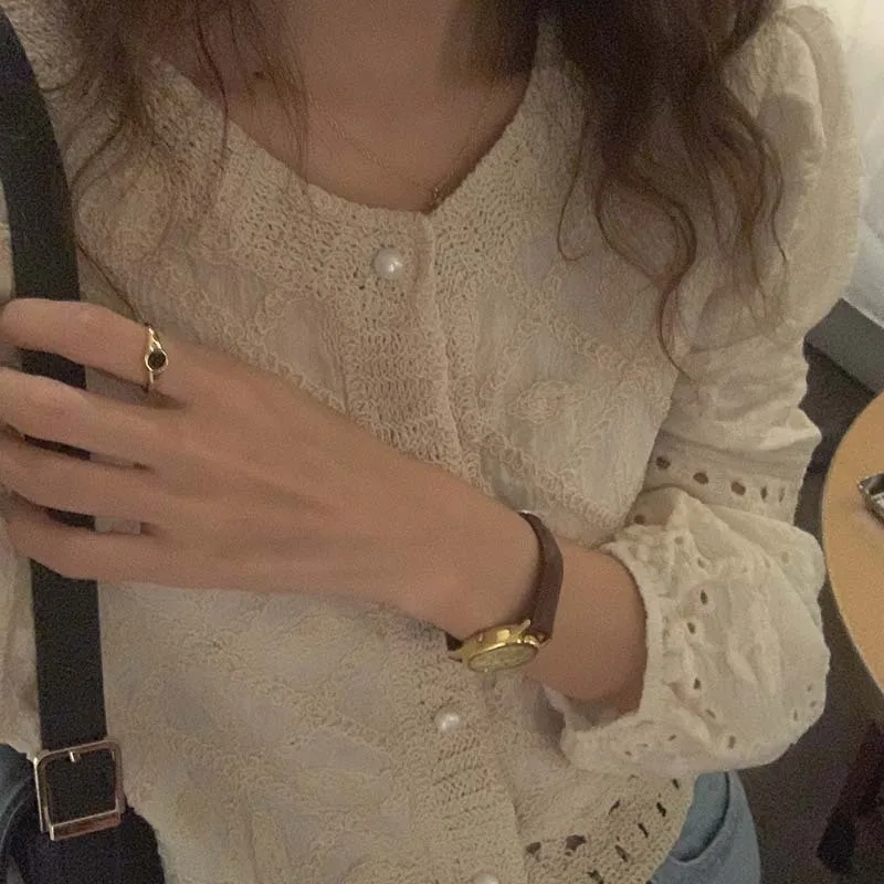 แฟชั่นผู้หญิงฤดูร้อนเสื้อกลวงถักสไตล์เกาหลีเสื้อแขนยาว Lady เสื้อสเวตเตอร์ถักสาวเสื้อลําลอง