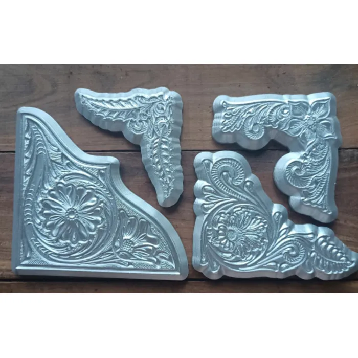 

Трехмерная форма для тиснения кожи с узором «Танские травы» и угловым цветочным орнаментом