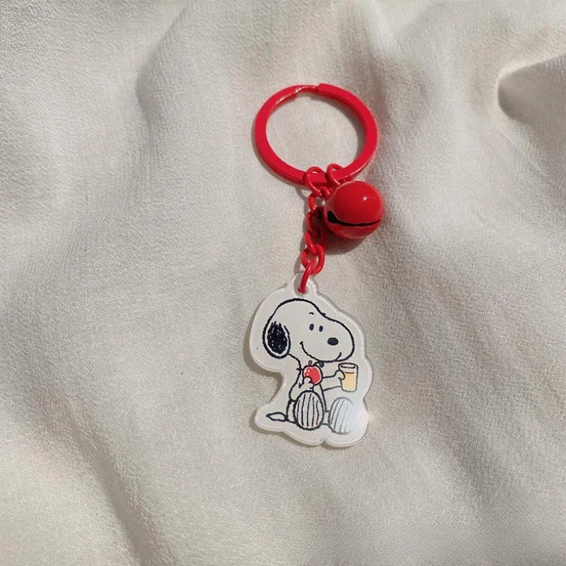 Snoopy Cartoon Keychain Resin Couple Key Chain Men\'s and Women\'s Jewelry Bag Pendant Children Lovely Keychain Bag Accessories