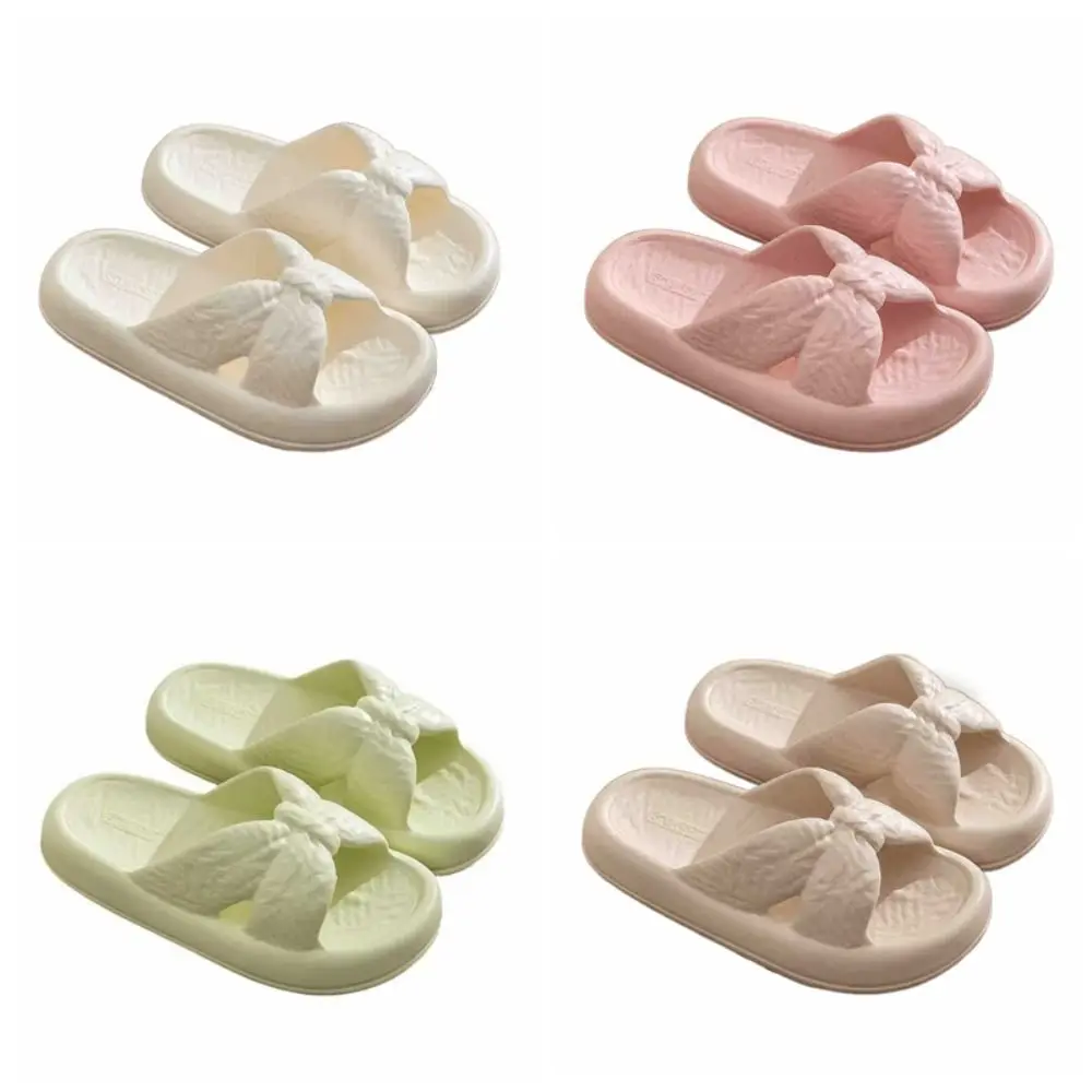 شباشب كاجوال سميكة غير قابلة للانزلاق بفيونكة ناعمة ونعل منزلق صنادل للشاطئ أحذية منزلية شباشب منزلية