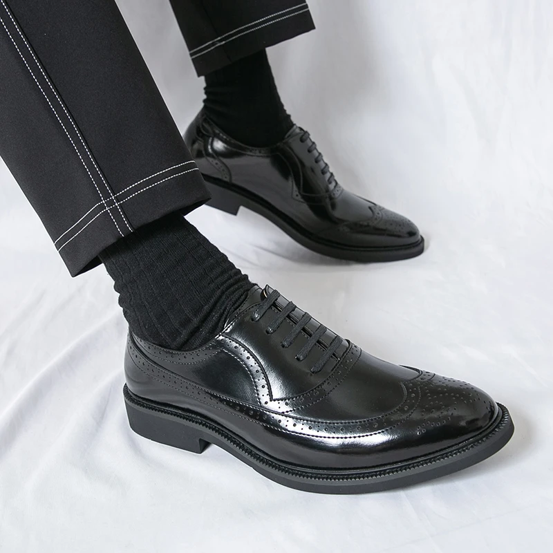 

Men Black Oxford Shoes PU Low Heel Blok Carving Professional Classic Business Men Shoes Size 39-47