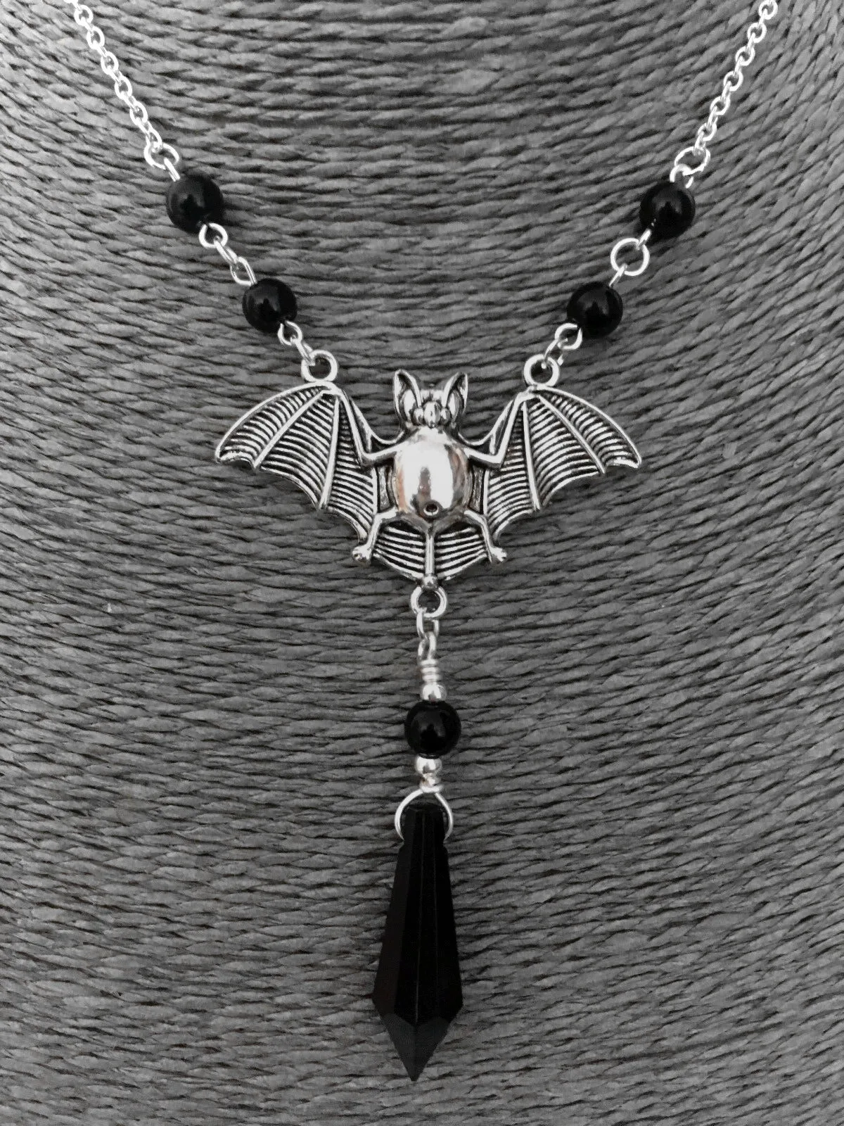 

Magic Black Droplet Euro-American Gothic wizard Bat necklace