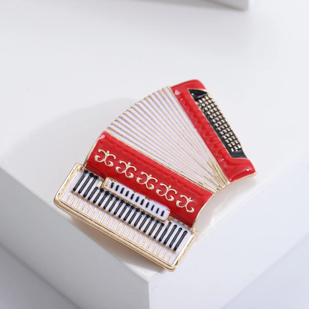 Enamel Accordion Music Brooch Pins Women Men Student Party Daily Clothing Suit Bag Jewelry Musical Instrument Accessories Gift