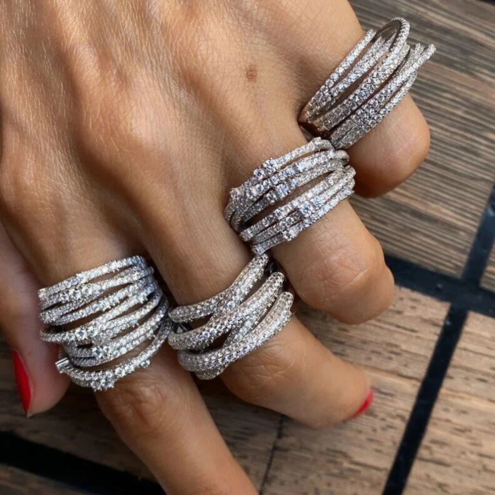 Luxuriöser Mehrschichtiger Kubischer Zirkonia Fingerring für Damen Trendiger Glitzernder Hochzeits-Modern-Schmuck