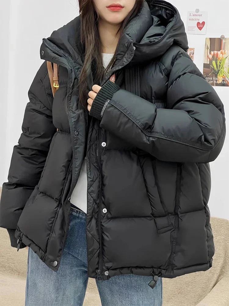 Lagabogy 2024 New Winter Women's Hooded Puffer Jacket 90% White Duck Down Thickened Short Jacket Female Casual Versatile Outwear