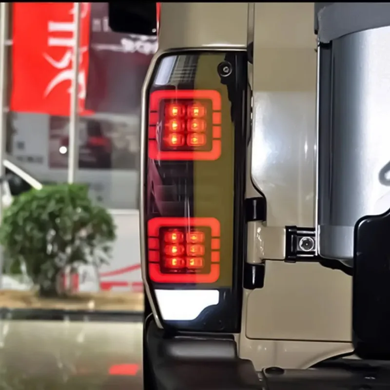 

Для Toyota Land Cruiser Series Задний фонарь