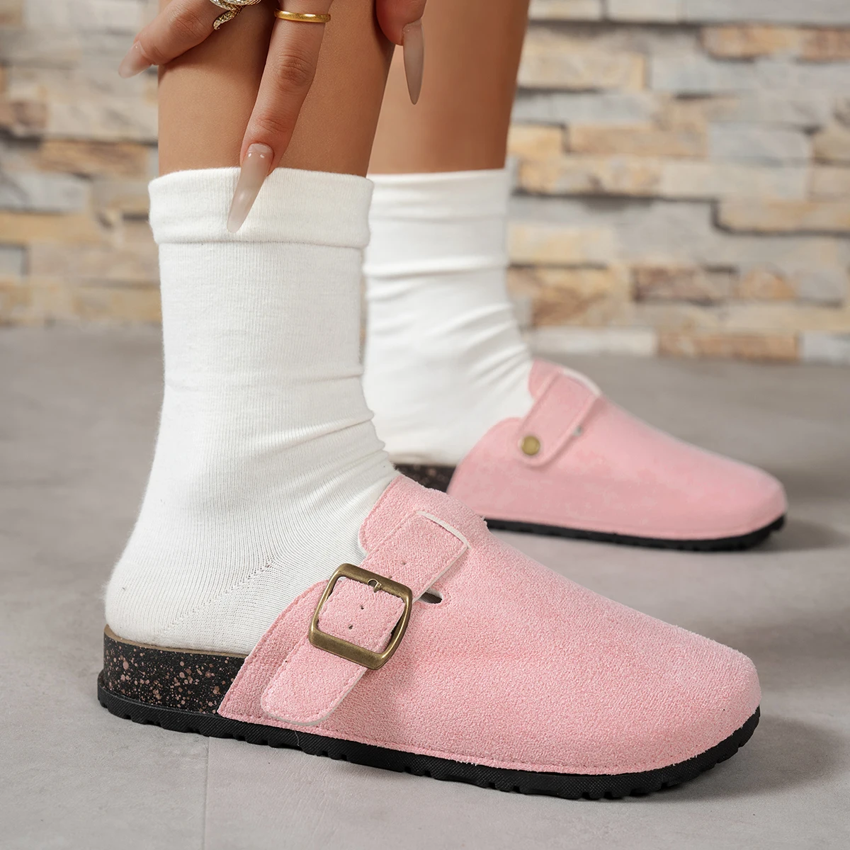 Large Size Fashionable Thick Bottom Slippers Retro Belt Buckle Easy Wear Outdoor Slippers round Toe Rubber Sole for Adults image 5