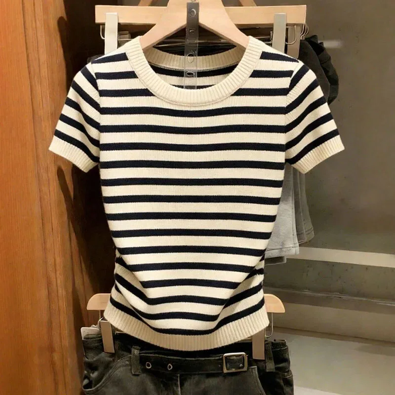 

Sueters De Mujer O-Neck Knitted Sweater Women Pullovers Summer Short Sleeve Striped Knit Sweater Pullover Women Tops 2026 Q3792