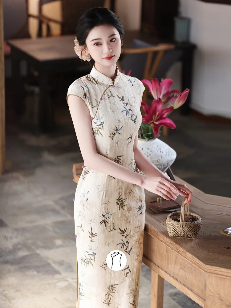 

Новинка: Летнее женское бархатное ципао с цветочным узором, облегающее, в ретро-стиле, дышащее, с низким разрезом, для повседневной носки