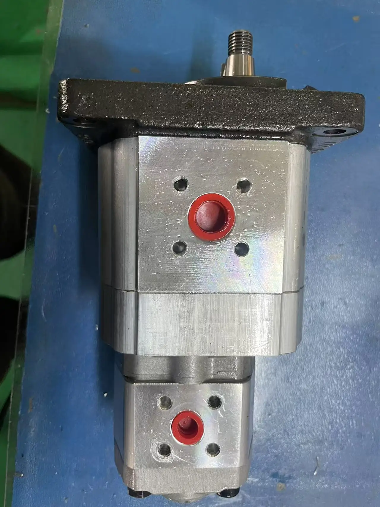 Pompa idraulica SNW serie SNP SNZ234301852AS SNZ231207259AS SNW2NN011R302ACNNB7B5NNBNNNNNN+SNCINN1.7RN21DEP1B2B1NNBNNNNNN