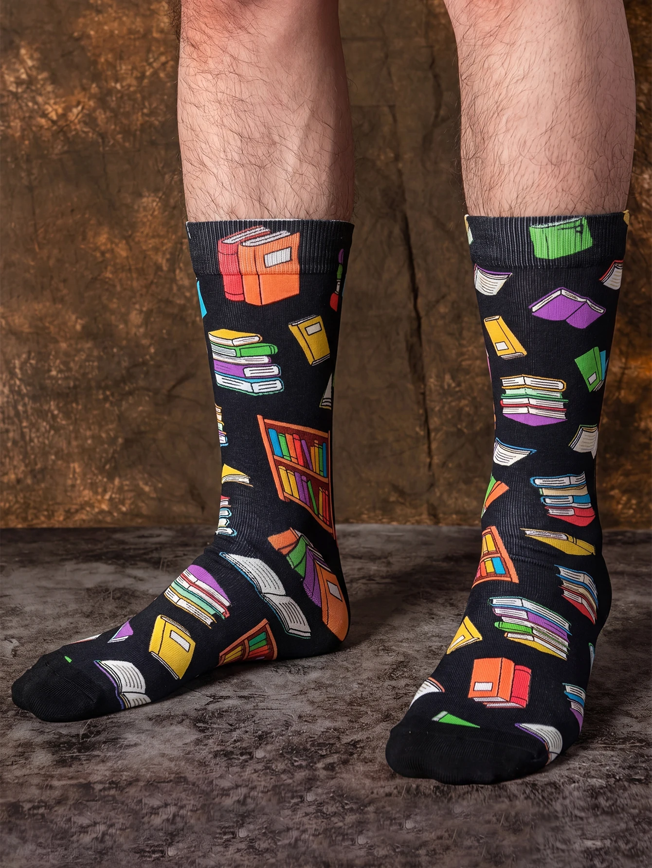 1 Pair of Fun Mid-Calf Socks with a Book and Reading Theme, Men's Mid-Calf Socks, Novel and Interesting, Trendy Summer Wear