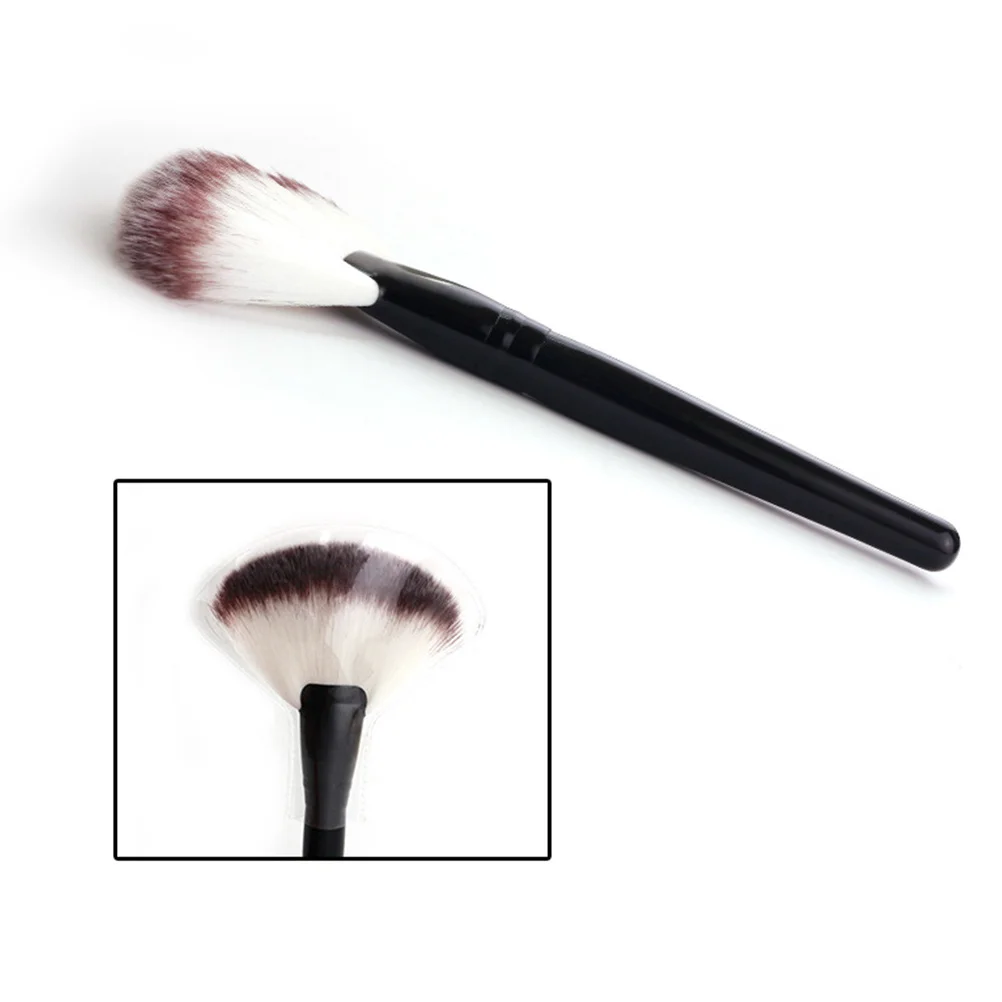 

Shape Makeup Brush High Density Nylon Bristles for Smooth Foundation Powder Application Women's Beauty Essential