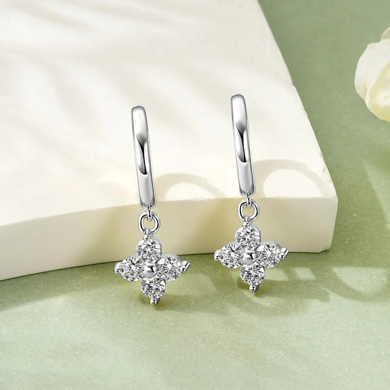 

Lnkry 925 Sterling Silver Drop Earring Certified GRA 3mm Moissanite Four Leaf Clover Earrings for Women Wedding Jewelry Gift