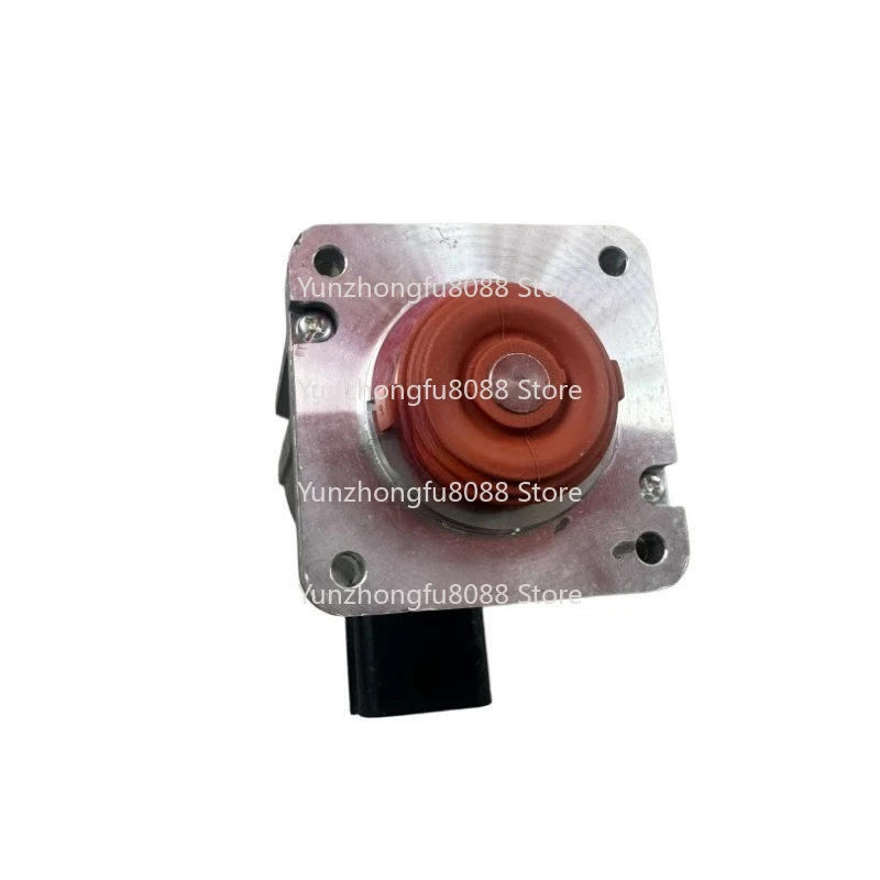 Isuzu 4JJ1 4HK1 6HK1 Excavator EGR Valve Solenoid Valve Japan Suitable for Heavy-Duty Construction Equipment