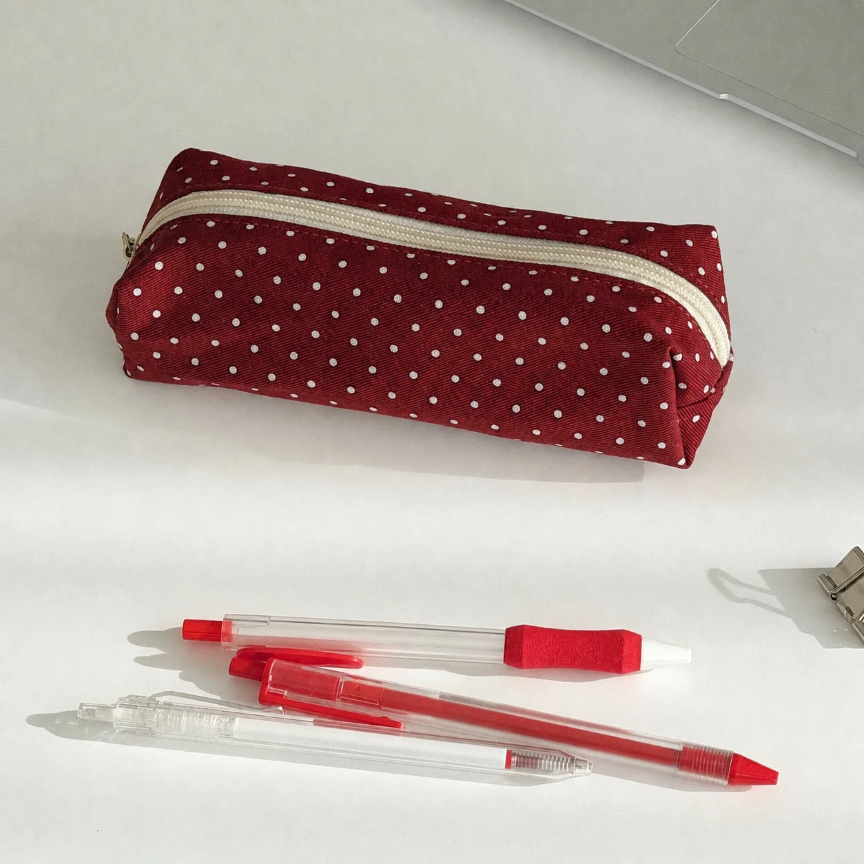 Federmäppchen aus Segeltuch mit Punktemuster, einfache, ästhetische Schreibwarentasche, tragbare kleine Aufbewahrungstasche für Schüler, Schulsachen