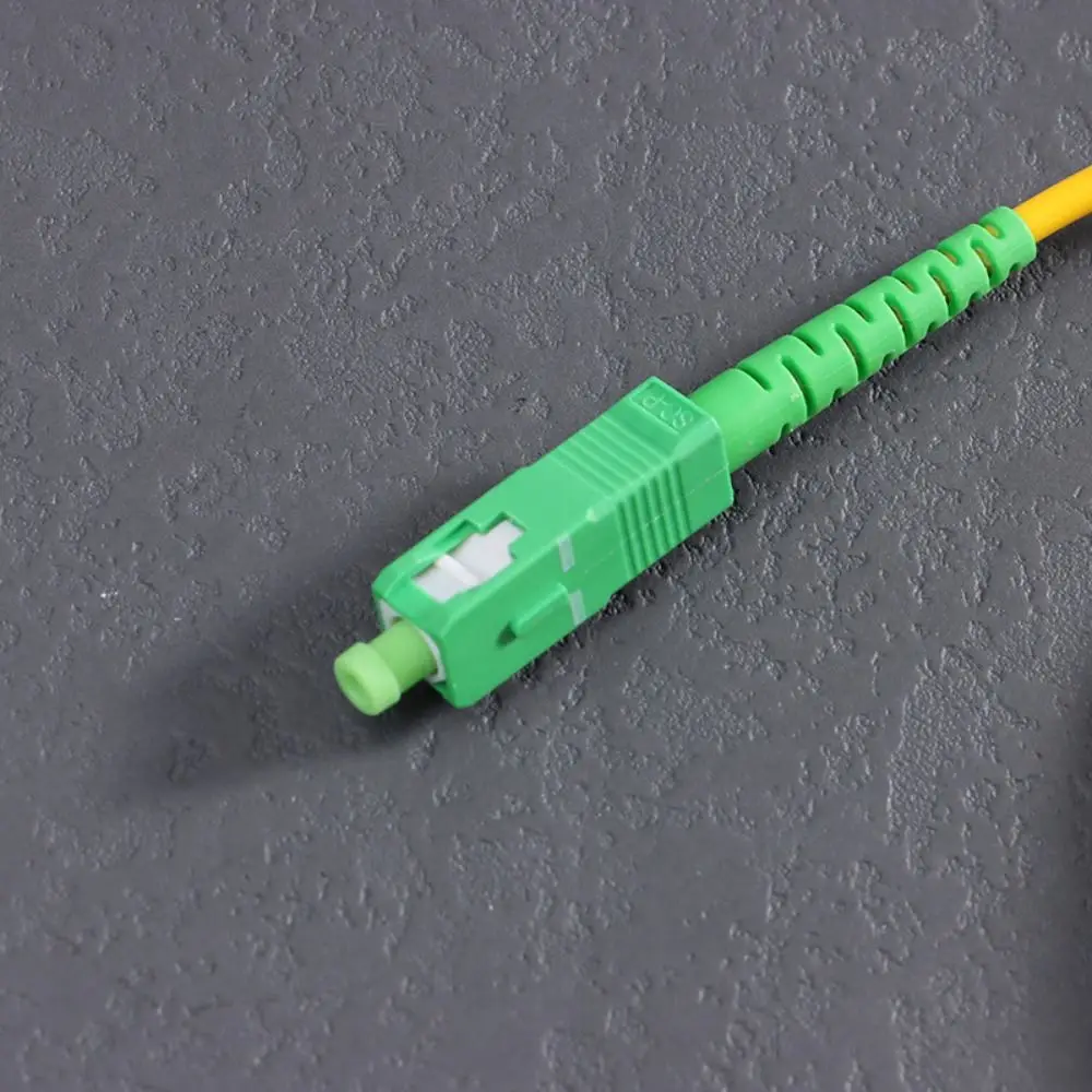 Yellow Fiber Optic Splitter Low Loss Ceramic Ferrule Optical Signal Divider Tapered Structure Uniform Distribution Fiber Coupler